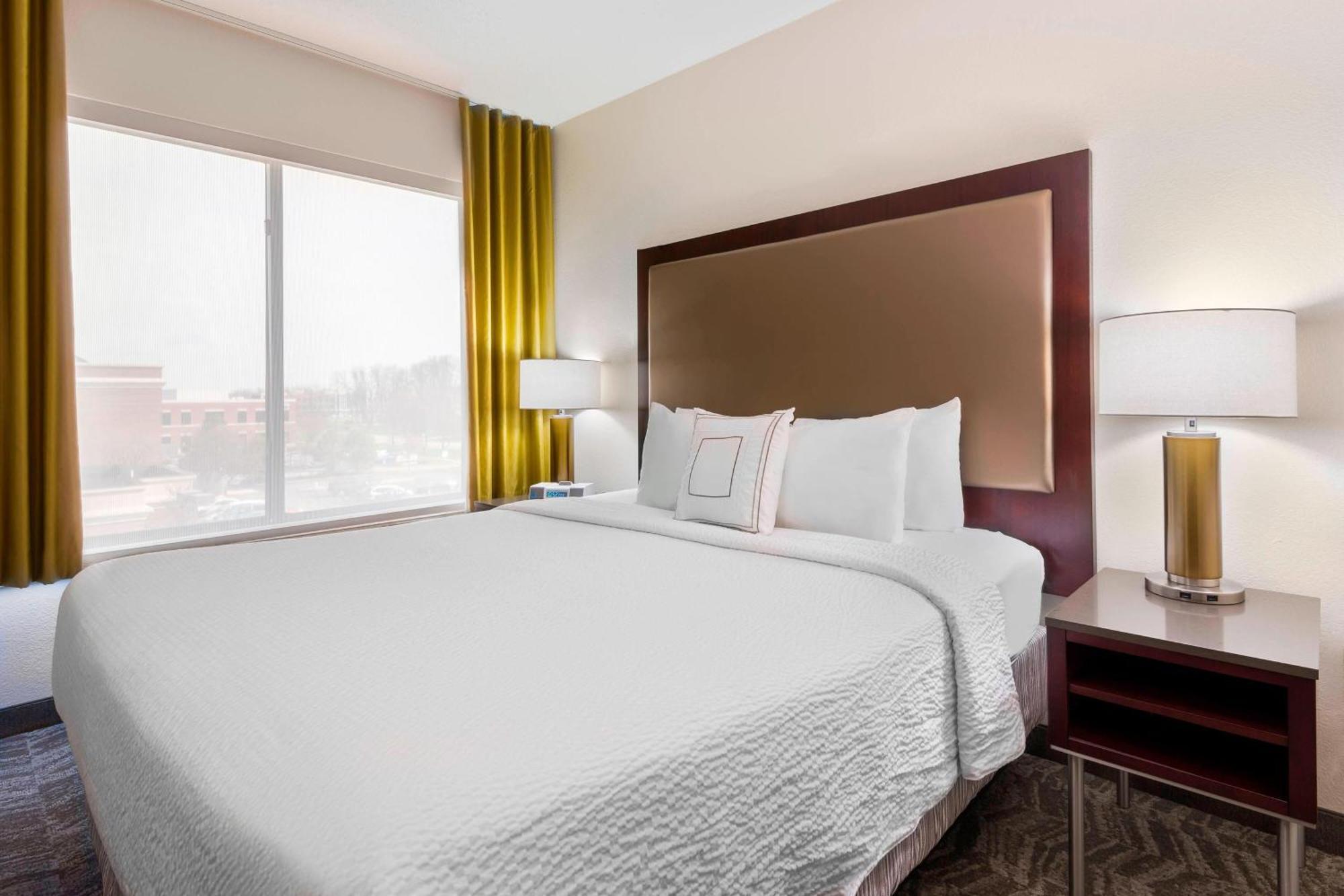 Springhill Suites Indianapolis Кармел Екстер'єр фото