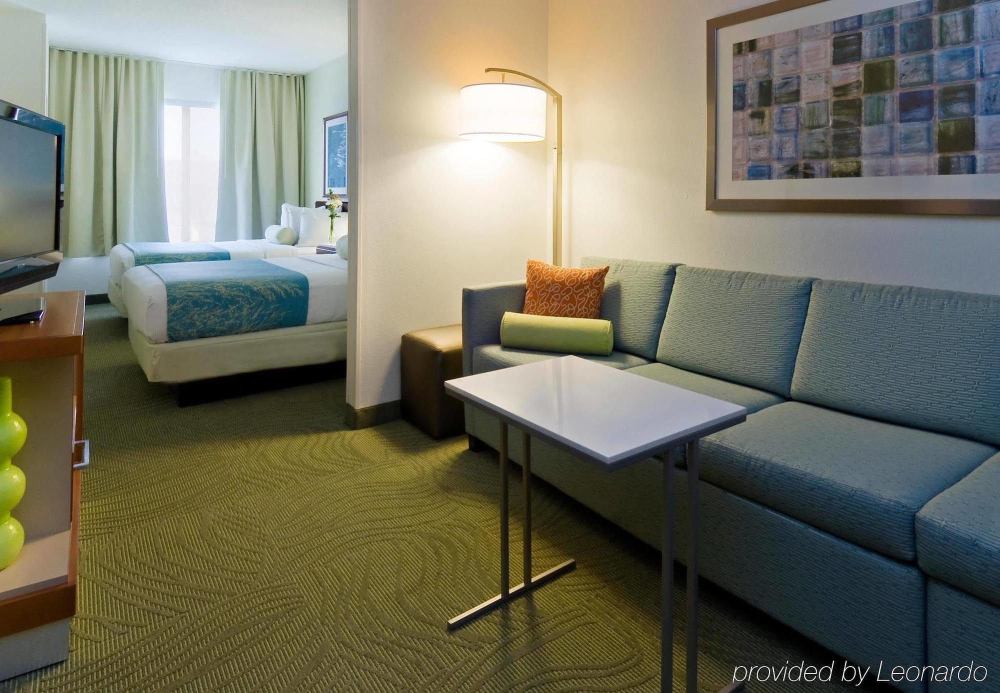 Springhill Suites Indianapolis Кармел Екстер'єр фото